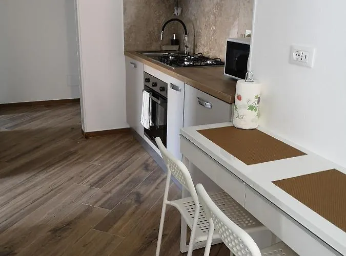 Viola アパート *